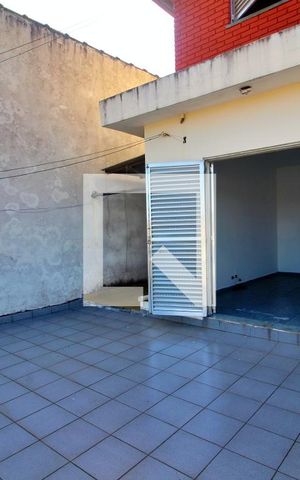 Casa para alugar com 65m², 2 quartos e 1 vagaSacada do Quarto 1
