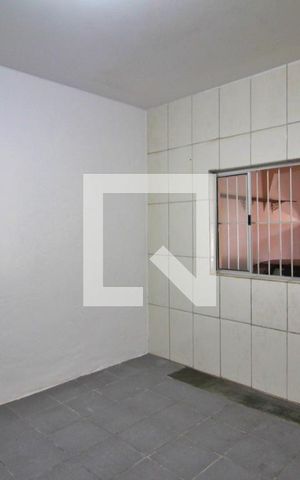 Casa para alugar com 65m², 2 quartos e 1 vagaCozinha