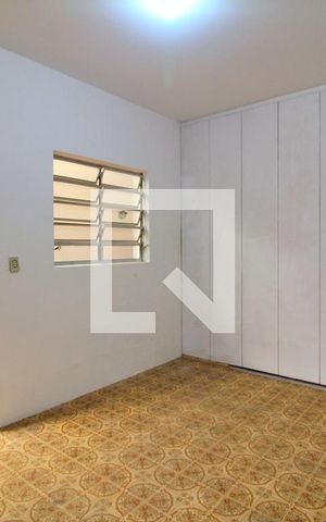 Casa para alugar com 65m², 2 quartos e 1 vagaSala