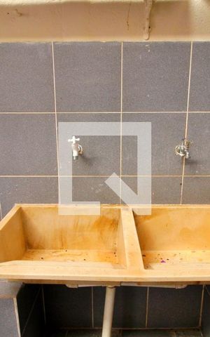 Casa para alugar com 200m², 2 quartos e 1 vagaÁrea de Serviço