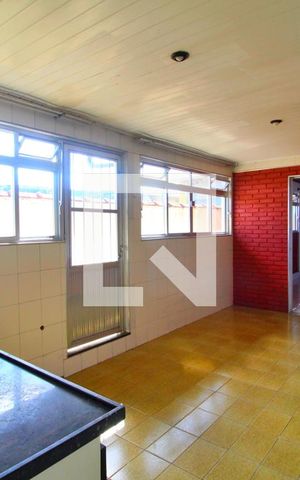 Casa para alugar com 200m², 2 quartos e 1 vagaCozinha