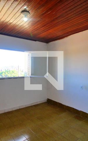 Casa para alugar com 200m², 2 quartos e 1 vagaQuarto Suíte