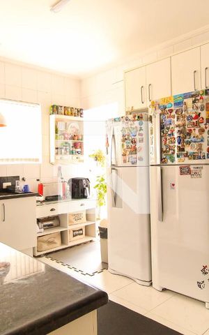 Apartamento à venda com 119m², 3 quartos e 1 vaga Apartamento à venda com 119m², 3 quartos e 1 vagaCozinha