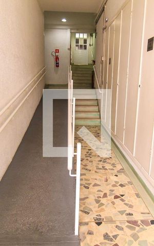 Apartamento à venda com 119m², 3 quartos e 1 vaga Apartamento à venda com 119m², 3 quartos e 1 vagaRampa de acesso