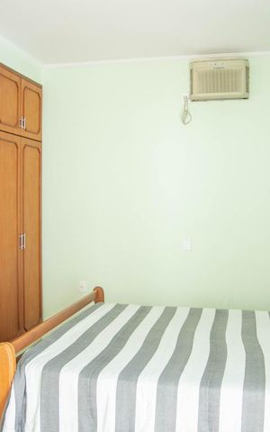 Casa à venda com 181m², 4 quartos e 5 vagas Casa à venda com 181m², 4 quartos e 5 vagasQuarto Suite