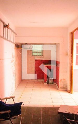 Casa à venda com 164m², 3 quartos e 3 vagas Casa à venda com 164m², 3 quartos e 3 vagasÀrea de Serviço 1