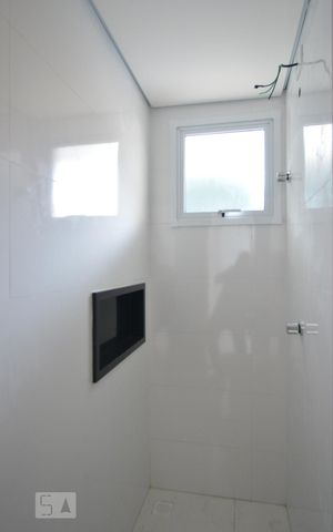 Apartamento à venda com 42m², 2 quartos e sem vagaBanheiro