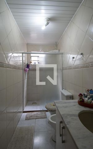 Casa à venda com 150m², 3 quartos e 1 vagaBanheiro Social