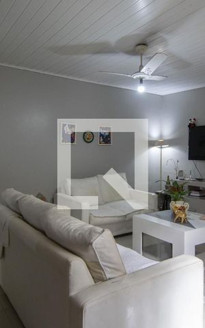 Casa à venda com 150m², 3 quartos e 1 vagaSala 2