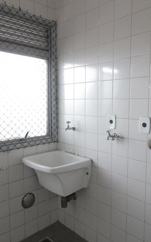 Apartamento para alugar com 47m², 2 quartos e 1 vagaArea de serviço 