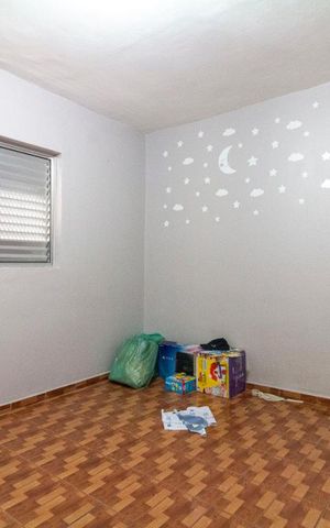 Casa à venda com 250m², 2 quartos e 5 vagas Casa à venda com 250m², 2 quartos e 5 vagasQuarto 2