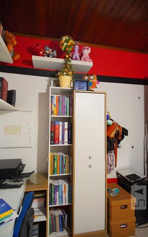 Casa de condomínio à venda com 159m², 3 quartos e 2 vagasQuarto 3