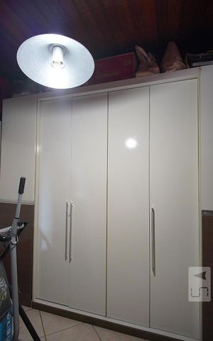 Casa de condomínio à venda com 159m², 3 quartos e 2 vagasQuarto 3
