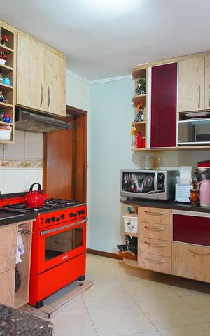 Casa de condomínio à venda com 159m², 3 quartos e 2 vagasCozinha