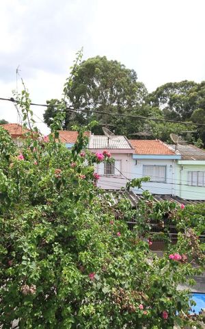 Casa à venda com 137m², 3 quartos e 1 vagaVista