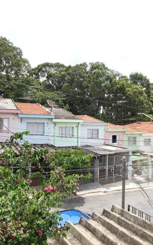 Casa à venda com 137m², 3 quartos e 1 vagaVista