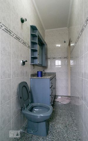 Casa à venda com 250m², 3 quartos e 4 vagasBanheiro da Suíte 3