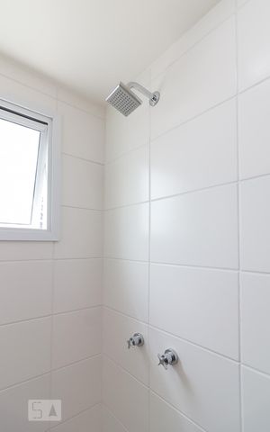 Apartamento à venda com 66m², 2 quartos e 1 vagaBanheiro social - chuveiro