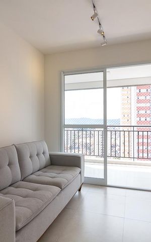 Apartamento à venda com 66m², 2 quartos e 1 vagaSala