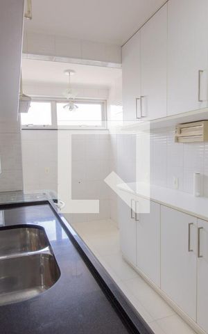 Apartamento para alugar com 106m², 3 quartos e 1 vaga Apartamento para alugar com 106m², 3 quartos e 1 vagaCozinha