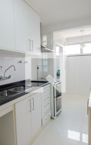 Apartamento para alugar com 106m², 3 quartos e 1 vaga Apartamento para alugar com 106m², 3 quartos e 1 vagaCozinha