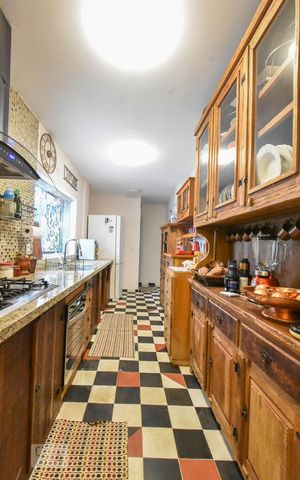 Casa à venda com 120m², 2 quartos e 2 vagasCozinha