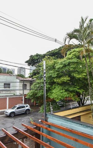 Casa à venda com 120m², 2 quartos e 2 vagasVista