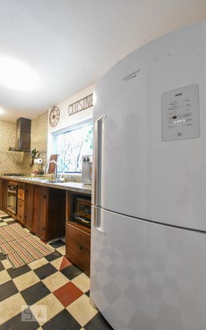 Casa à venda com 120m², 2 quartos e 2 vagasCozinha