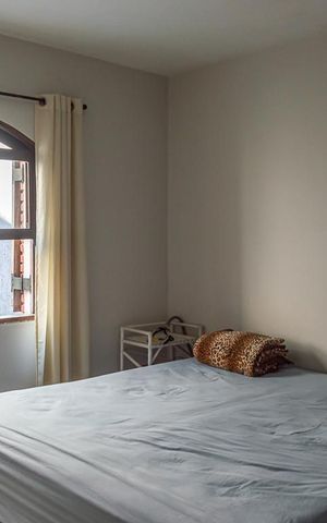 Casa à venda com 386m², 4 quartos e 7 vagas Casa à venda com 386m², 4 quartos e 7 vagasQuarto 4 - Suíte