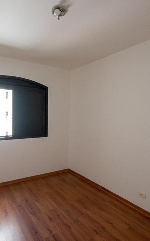 Apartamento à venda com 250m², 4 quartos e 3 vagas Apartamento à venda com 250m², 4 quartos e 3 vagasQuarto 3