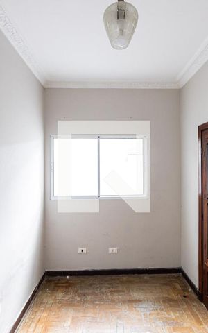 Apartamento à venda com 102m², 3 quartos e sem vaga Apartamento à venda com 102m², 3 quartos e sem vagaSala