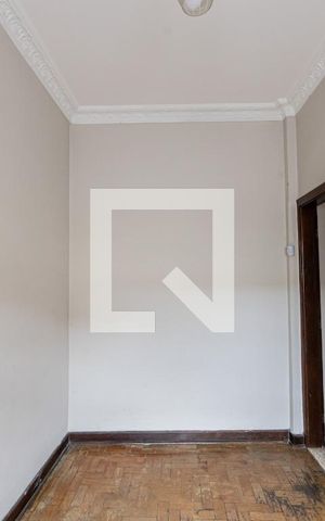 Apartamento à venda com 102m², 3 quartos e sem vaga Apartamento à venda com 102m², 3 quartos e sem vagaSala
