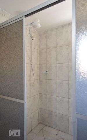 Casa para alugar com 150m², 2 quartos e 1 vagaBanheiro da suite