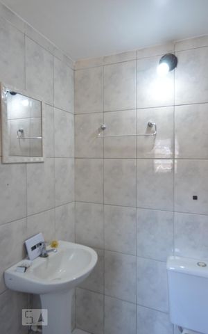 Casa para alugar com 150m², 2 quartos e 1 vagaBanheiro da suite
