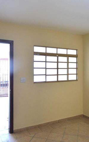 Casa para alugar com 150m², 2 quartos e 1 vagaSala