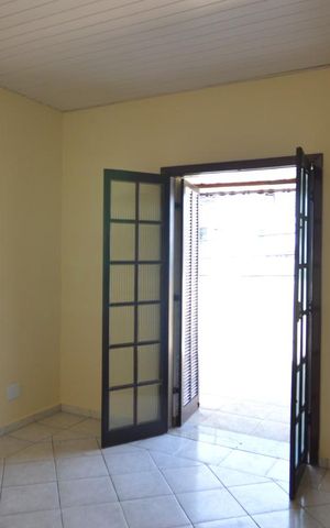 Casa para alugar com 150m², 2 quartos e 1 vagaQuarto 