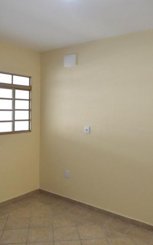 Casa para alugar com 150m², 2 quartos e 1 vagaSala