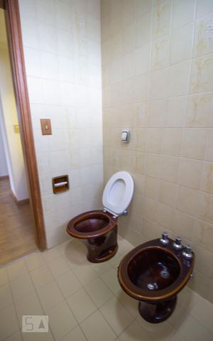 Apartamento para alugar com 180m², 3 quartos e 3 vagasBanheiro Social