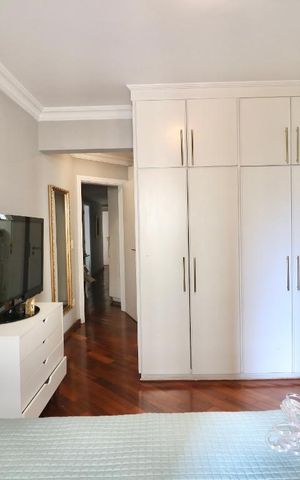 Apartamento à venda com 200m², 3 quartos e 3 vagasSuíte 3