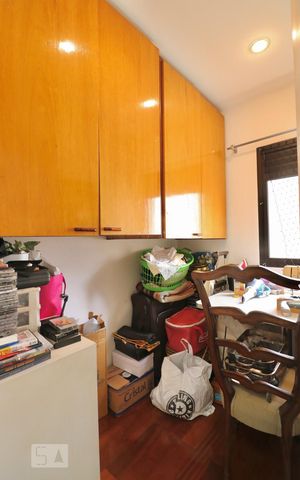 Apartamento à venda com 200m², 3 quartos e 3 vagasQuarto de Serviço