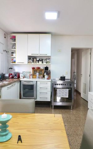 Apartamento à venda com 200m², 3 quartos e 3 vagasCozinha