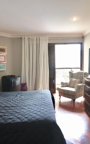 Apartamento à venda com 200m², 3 quartos e 3 vagasSuíte 1