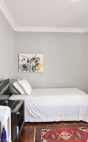 Apartamento à venda com 200m², 3 quartos e 3 vagasSuíte 2