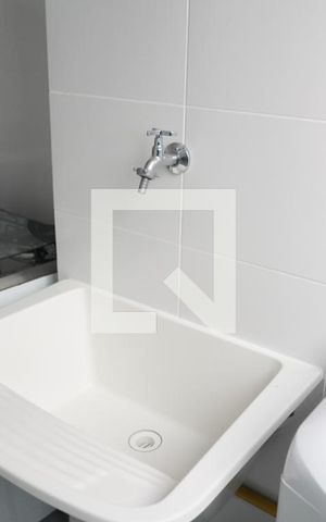 Apartamento à venda com 27m², 1 quarto e sem vagaÁrea de Serviço