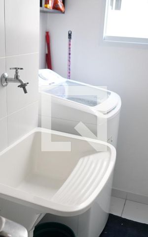 Apartamento à venda com 27m², 1 quarto e sem vagaÁrea de Serviço