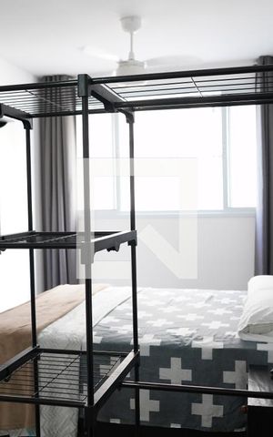 Apartamento à venda com 27m², 1 quarto e sem vagaSala/Quarto