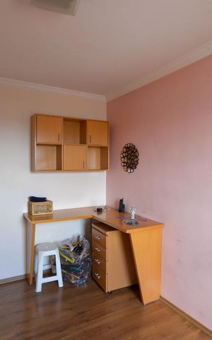 Apartamento à venda com 248m², 3 quartos e 3 vagas Apartamento à venda com 248m², 3 quartos e 3 vagasQuarto 3