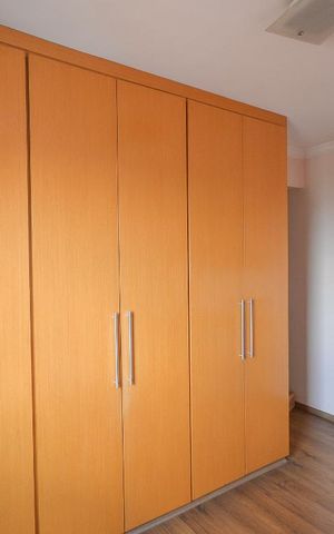 Apartamento à venda com 248m², 3 quartos e 3 vagas Apartamento à venda com 248m², 3 quartos e 3 vagasQuarto 3