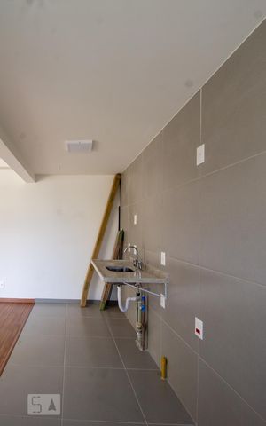 Apartamento à venda com 46m², 1 quarto e 1 vaga Apartamento à venda com 46m², 1 quarto e 1 vagaCozinha e Área de Serviço