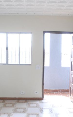 Casa para alugar com 54m², 1 quarto e sem vagaSala